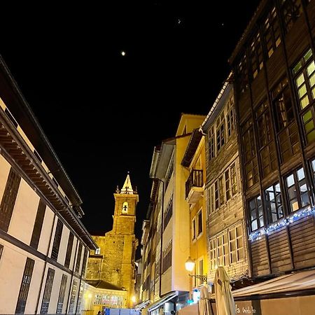 Atico Al Lado Del Ayuntamiento Lägenhet Oviedo Exteriör bild